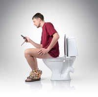 phone-on-toilet